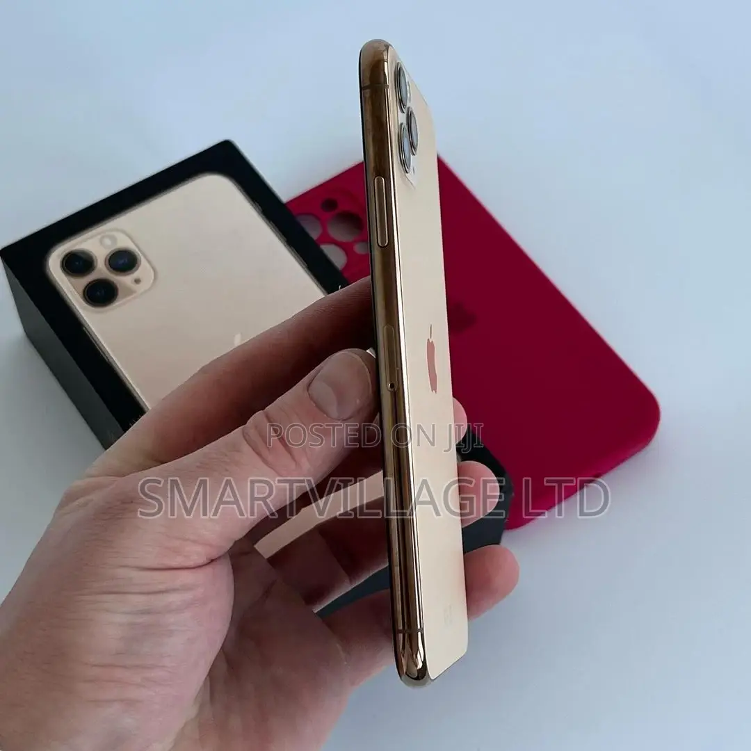 New Apple iPhone 11 Pro Max 256 GB Gold