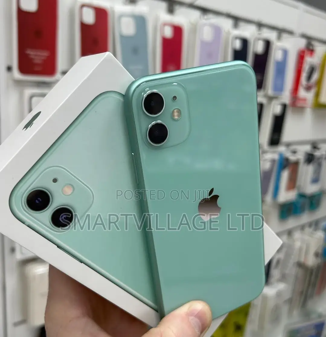 New Apple iPhone 11 64 GB Green