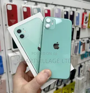 New Apple iPhone 11 64 GB Green