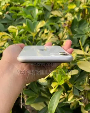 Apple iPhone 11 128 GB Gold