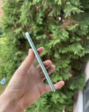 Apple iPhone 11 64 GB Green