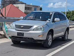 Toyota Harrier 2004 Silver