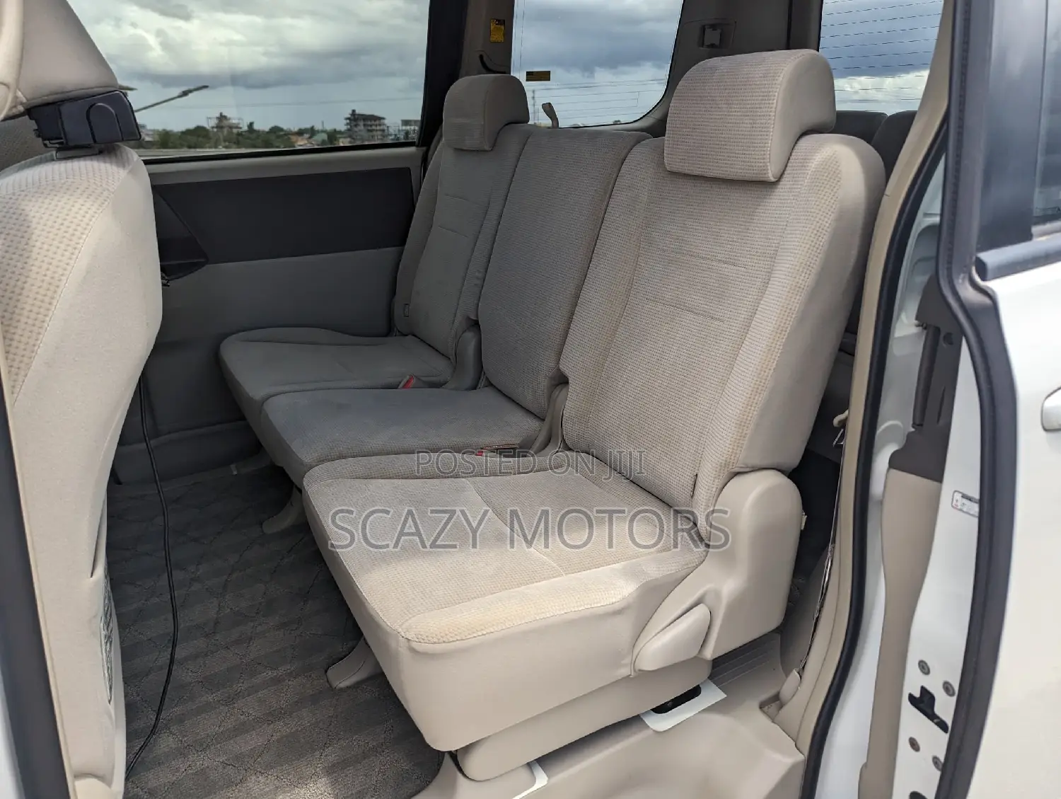 Toyota Noah 2008 White