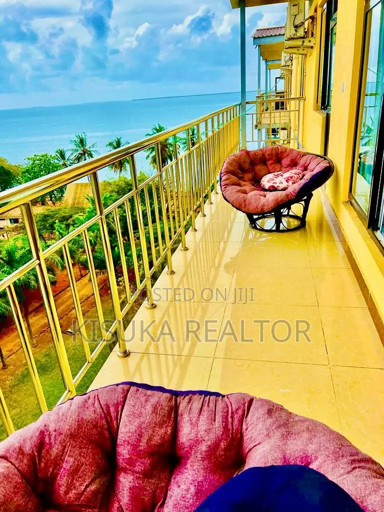 Short Stay 4 Bedroom Apartment for Rent Fully Furnished