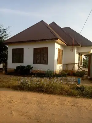 4bdrm House in Mabwepande, Bunju for sale