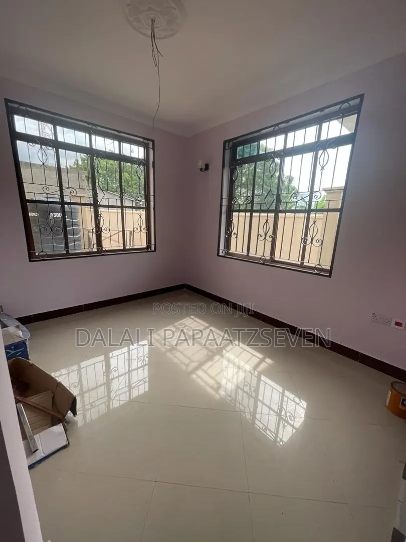 4bdrm House in Dalalipapaatzseven, Kinondoni for rent