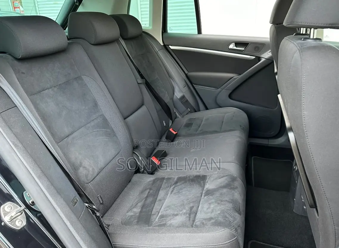 Volkswagen Tiguan 2013 Black