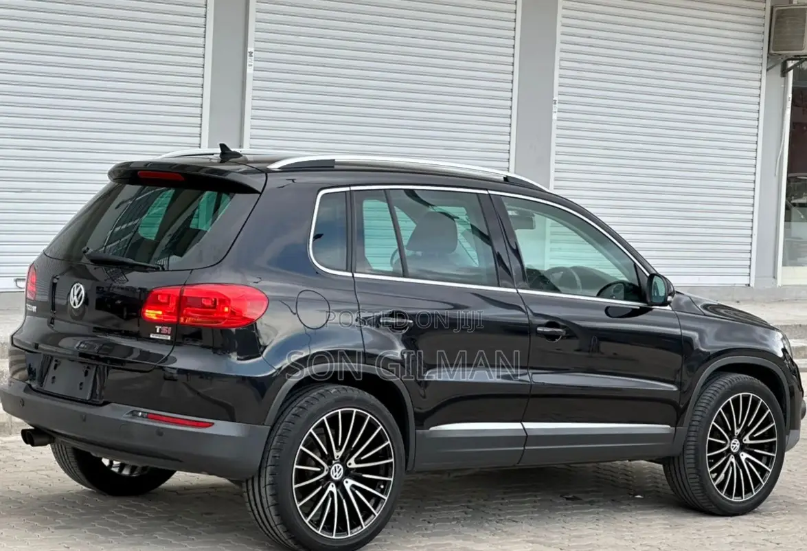 Volkswagen Tiguan 2013 Black