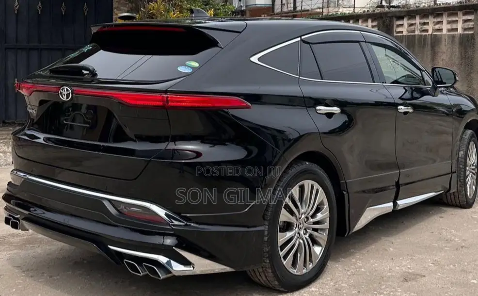 Toyota Harrier 2020 Black