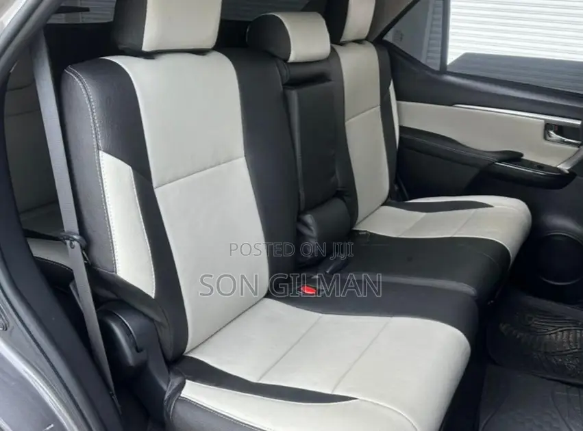Toyota Fortuner 2018 Gray