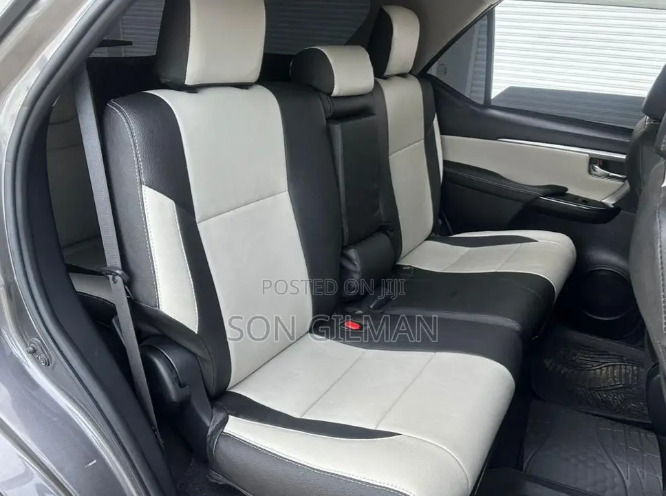 Toyota Fortuner 2018 Gray