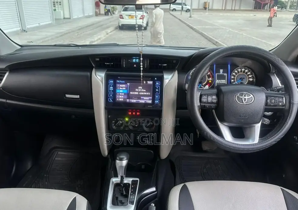 Toyota Fortuner 2018 Gray