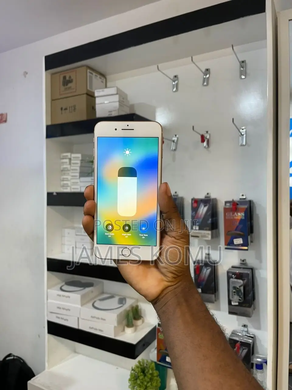 Apple iPhone 8 Plus 64 GB Gold