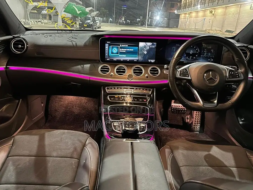 Mercedes-Benz E200 2018 Silver