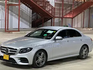 Mercedes-Benz E200 2018 Silver