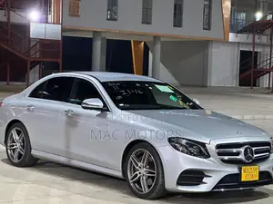 Mercedes-Benz E200 2018 Silver