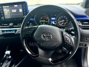 Toyota C-HR 2019 White