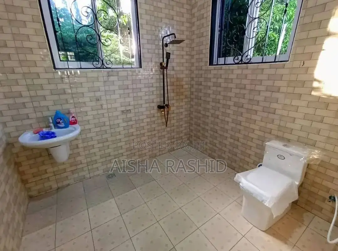 4bdrm Apartment in Mbezi Beach for rent