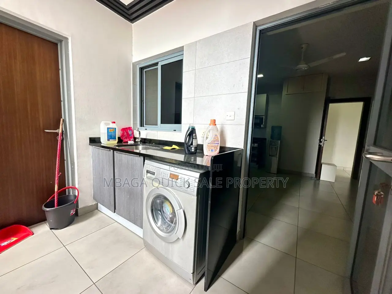 3bdrm Apartment in Upanga for sale