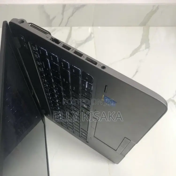 Laptop HP EliteBook 820 G2 8GB Intel Core I5 HDD 500GB