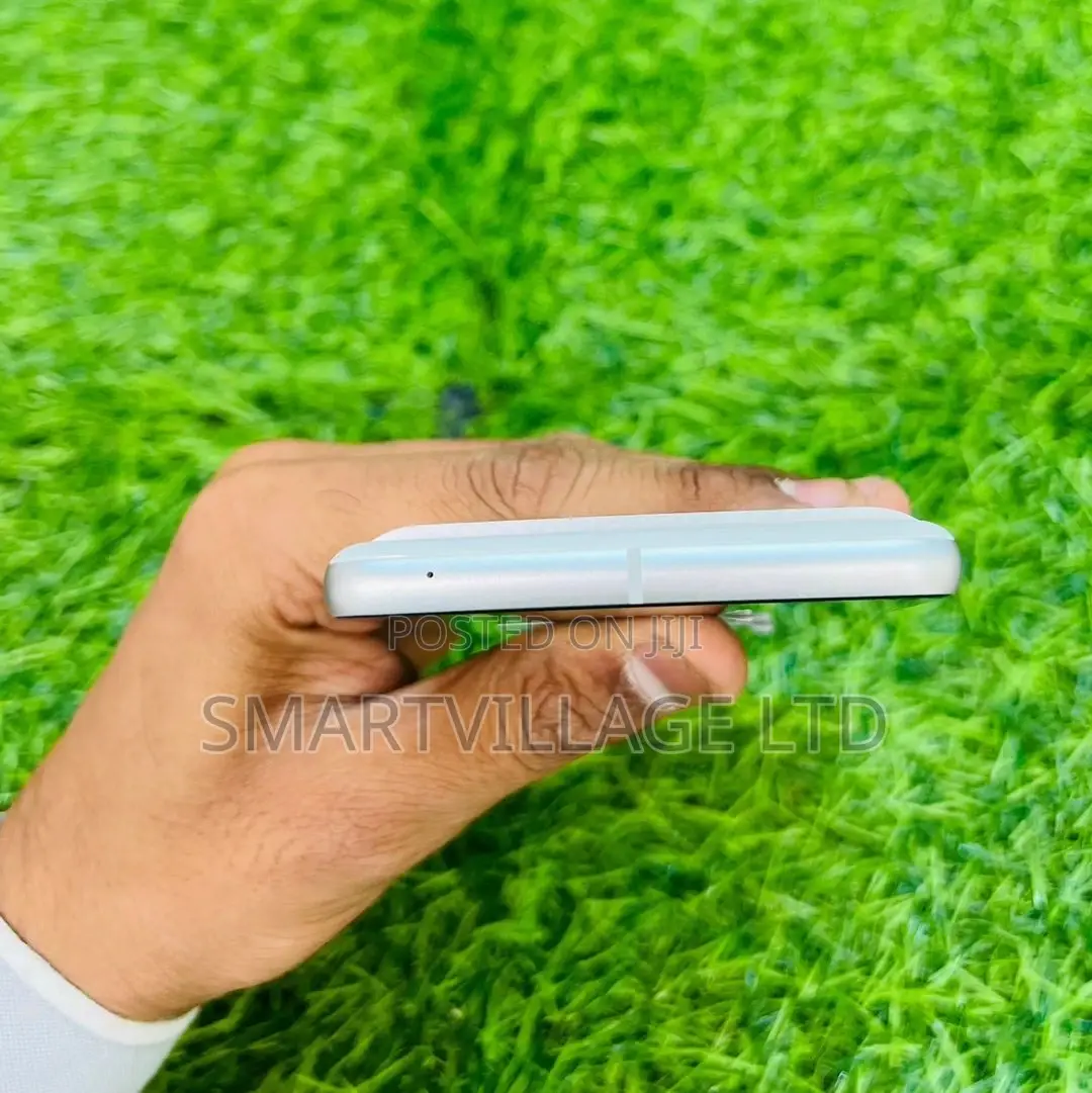 Google Pixel 7 128 GB White