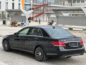 Mercedes-Benz E250 2015 Black