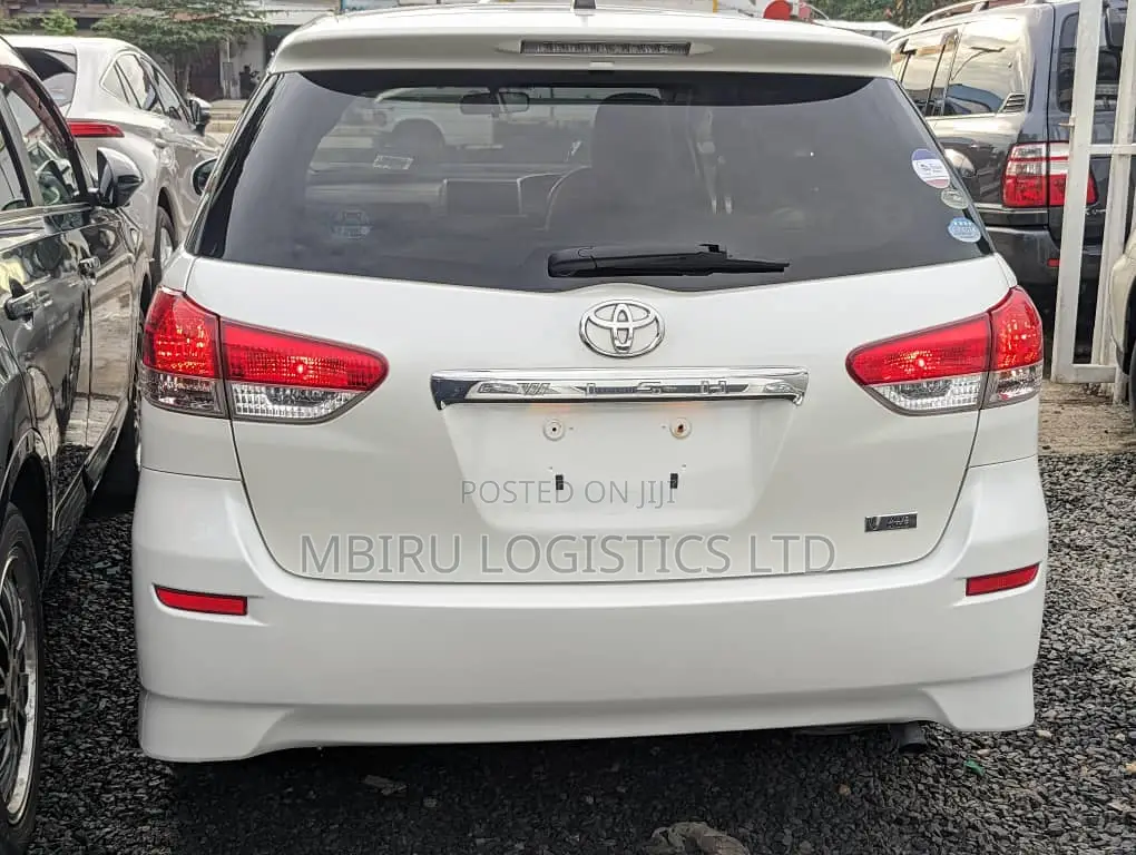 Toyota Wish 2010 White