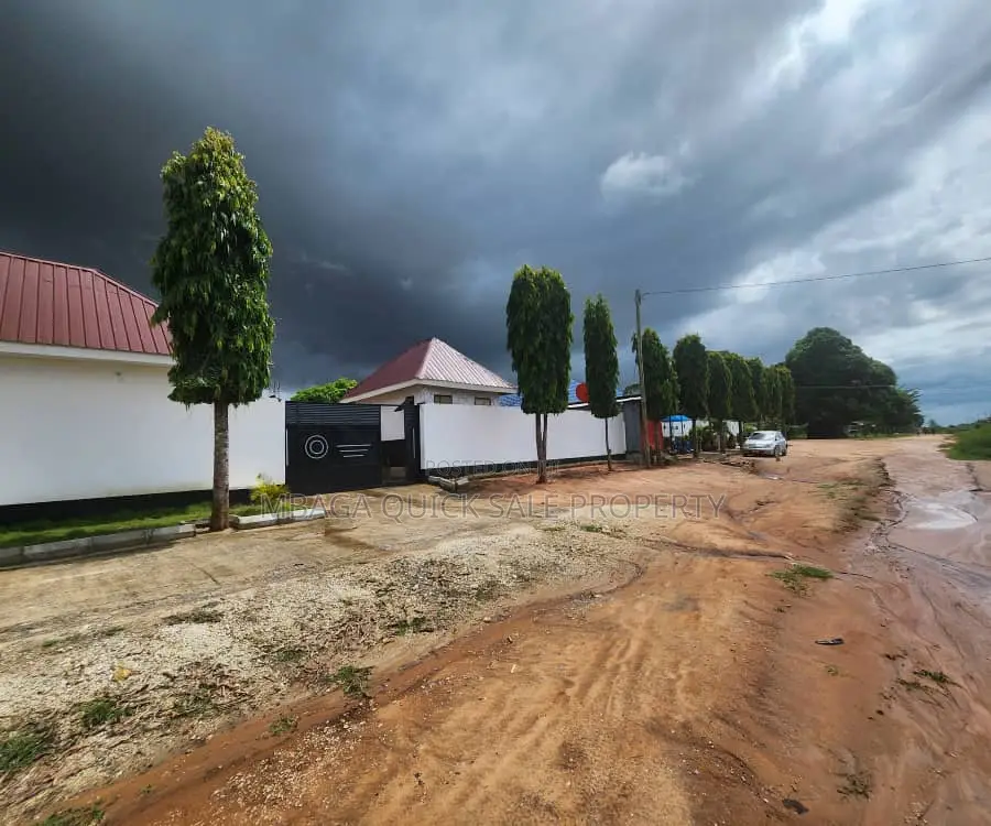 Plot for Sale at Bunju B TSH 145,000,000ml Area Sam 1200
