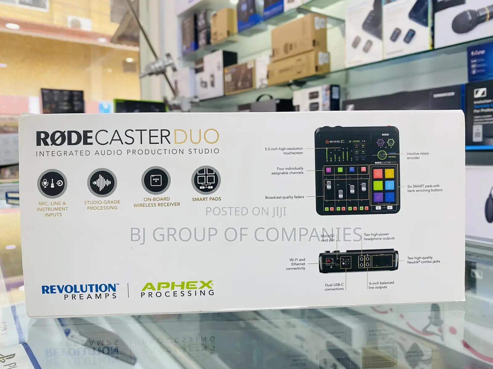 RODE Rodecaster Duo Integrated Audio Production Studio