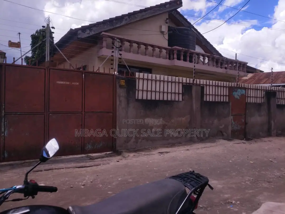 4bdrm House in Mikocheni for rent