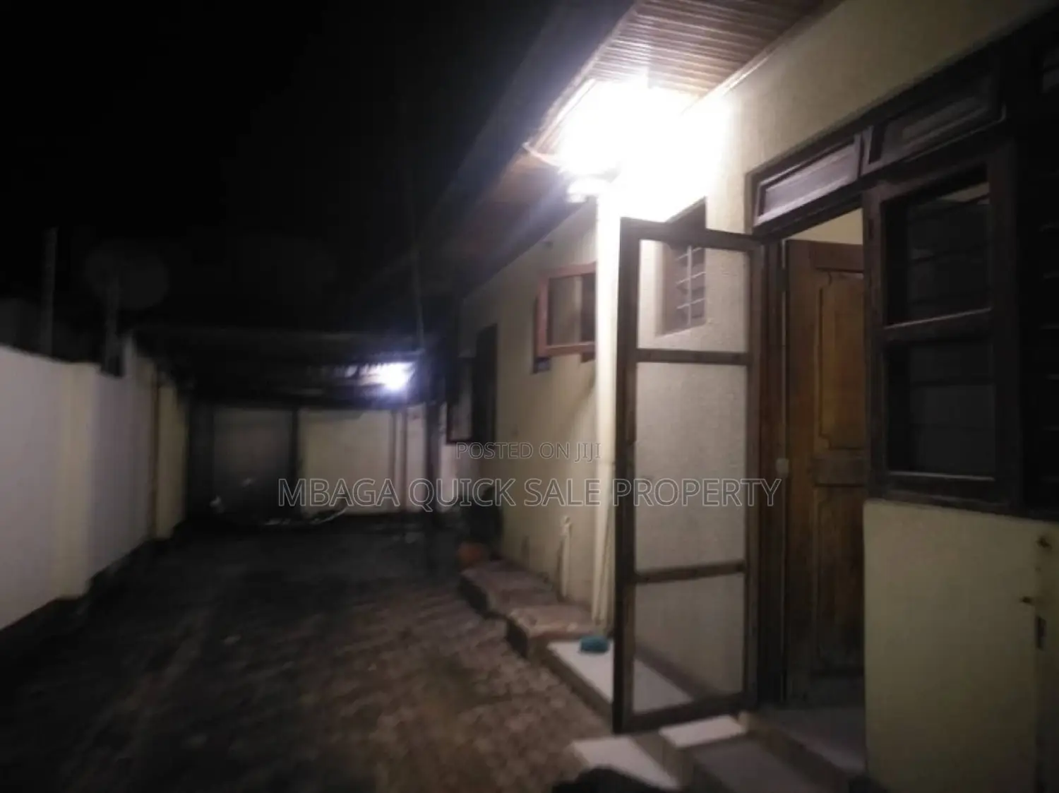 4bdrm House in Mikocheni for rent