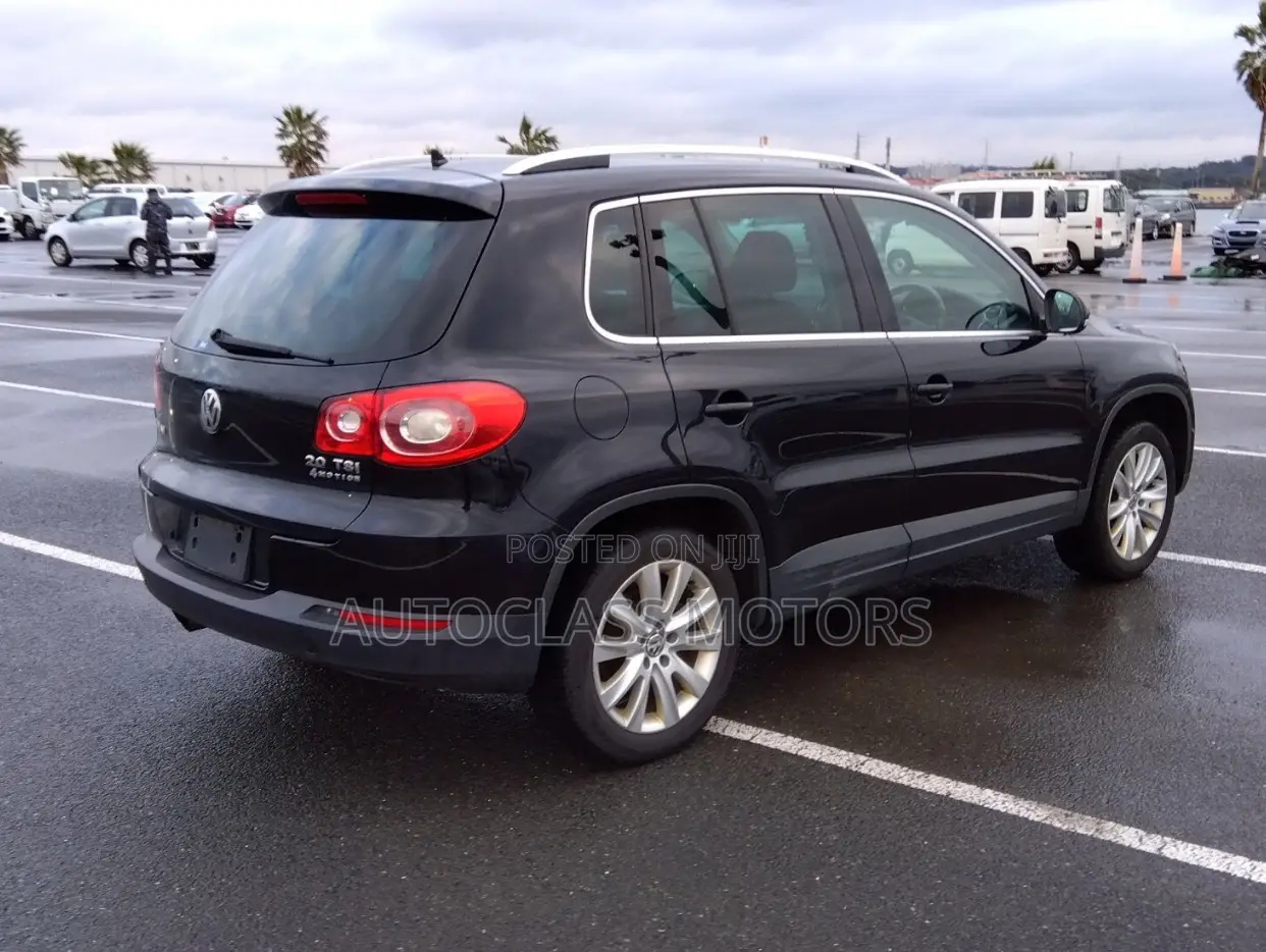 Volkswagen Tiguan S 2011 Black in Ilala Cars, Autoclass Motors Jiji