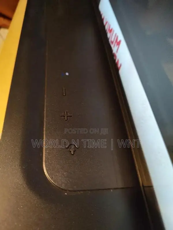 JBL Bar 300 5.0-Ch Compact All-in-One Soundbar Multibeam