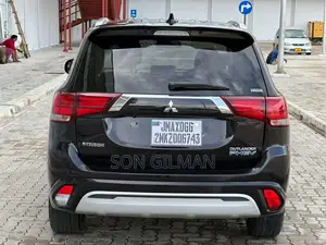 Mitsubishi Outlander 2018 Black