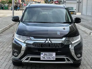 Mitsubishi Outlander 2018 Black
