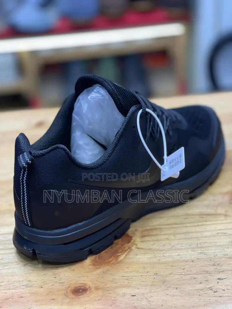 Nike Shoes Original