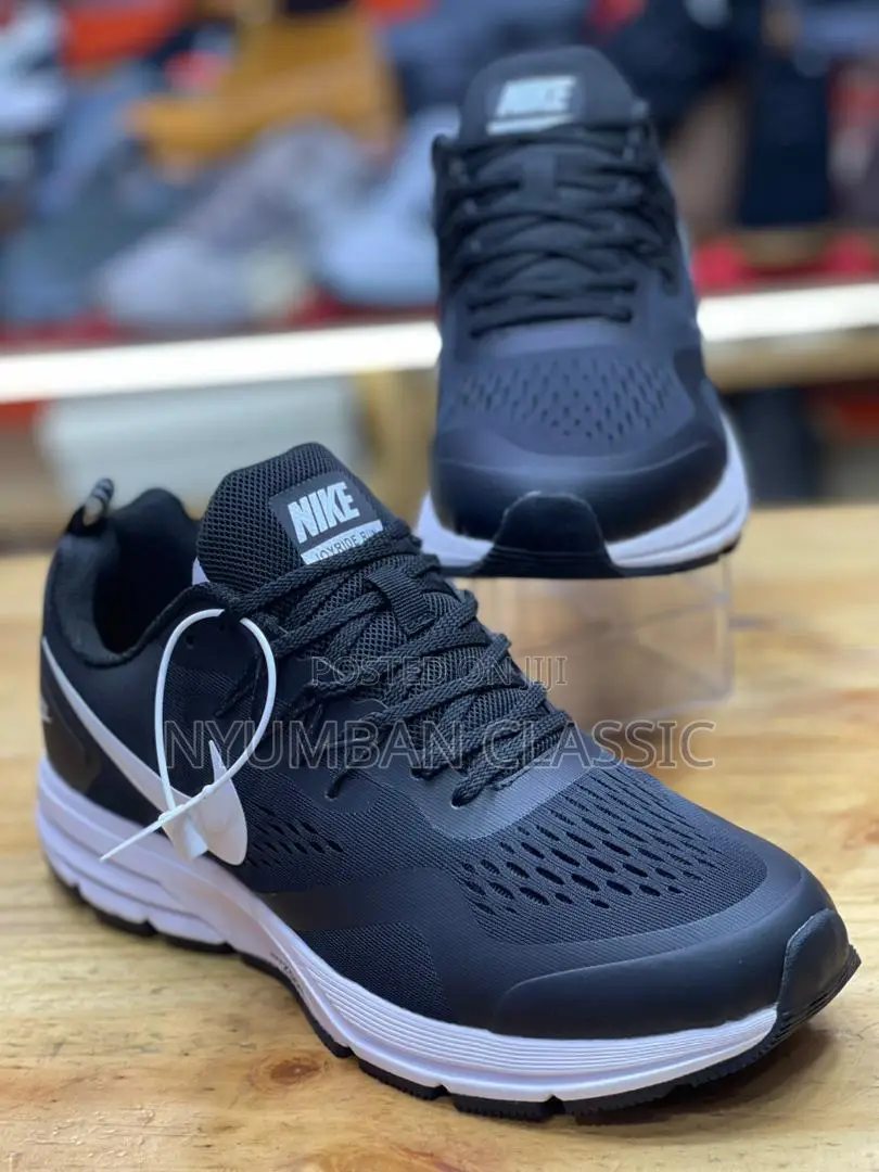Nike Shoes Original