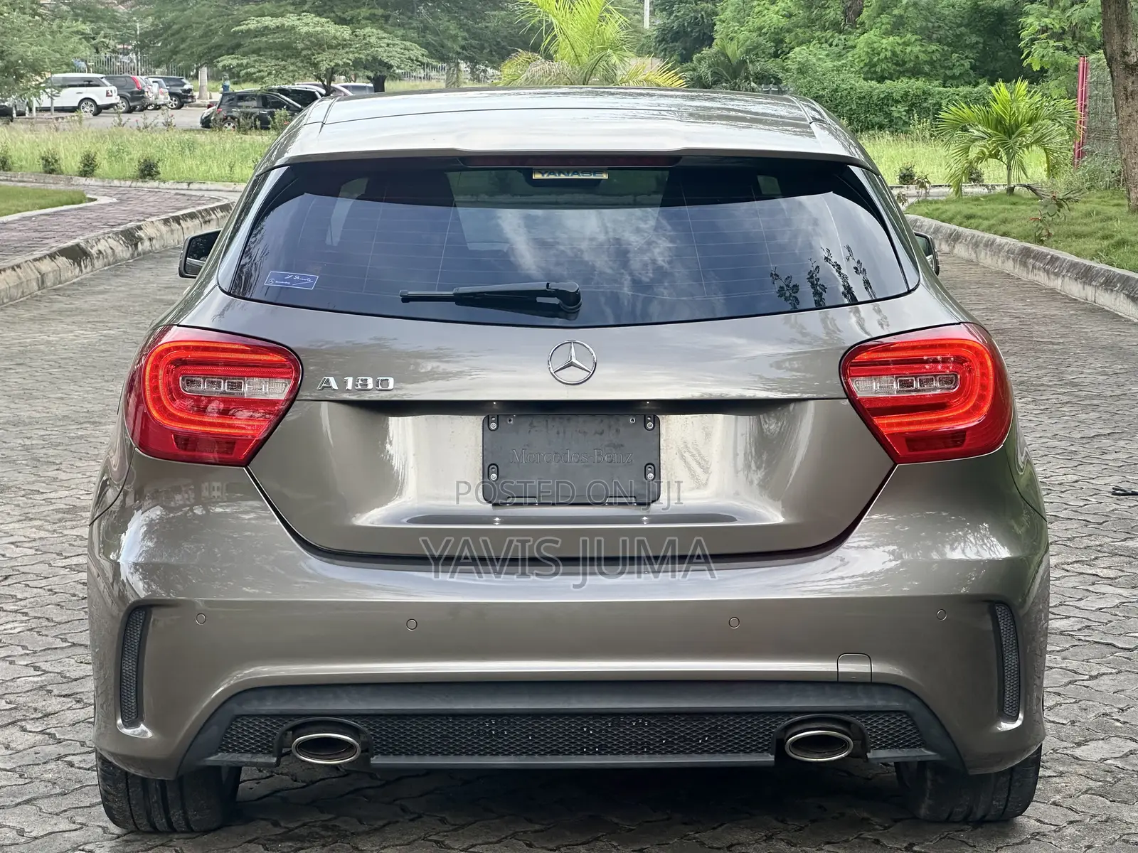 Mercedes-Benz A-Class 2014 Gold