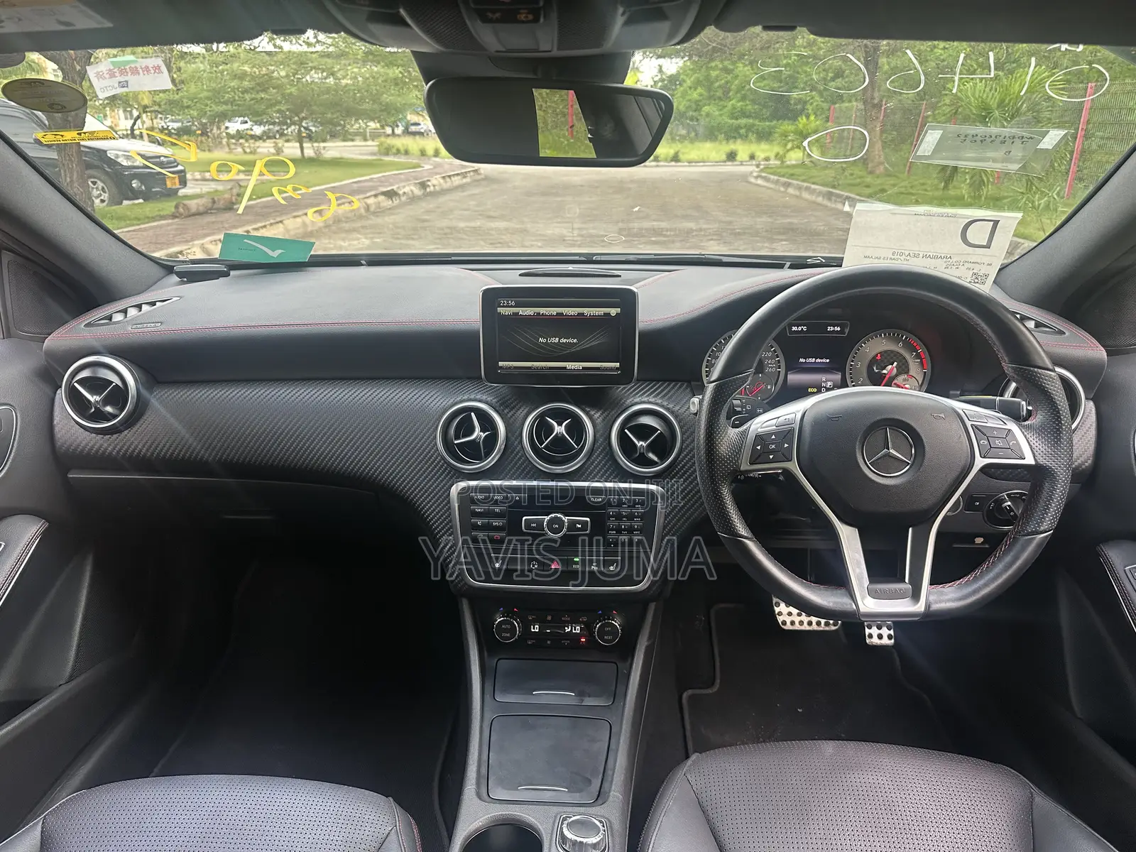 Mercedes-Benz A-Class 2014 Gold