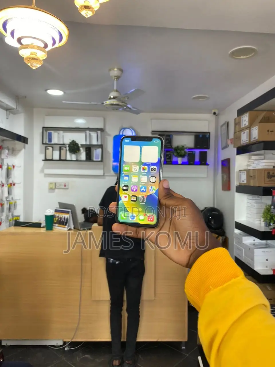 Apple iPhone 11 64 GB Black