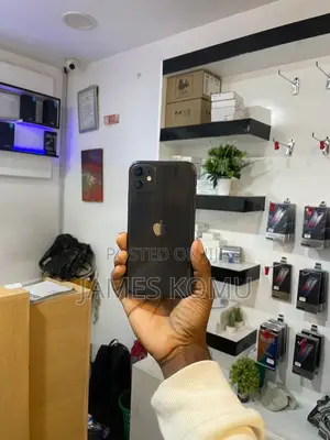 Apple iPhone 11 64 GB Black