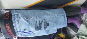 Burberry Lassica Jeans Short Pens
