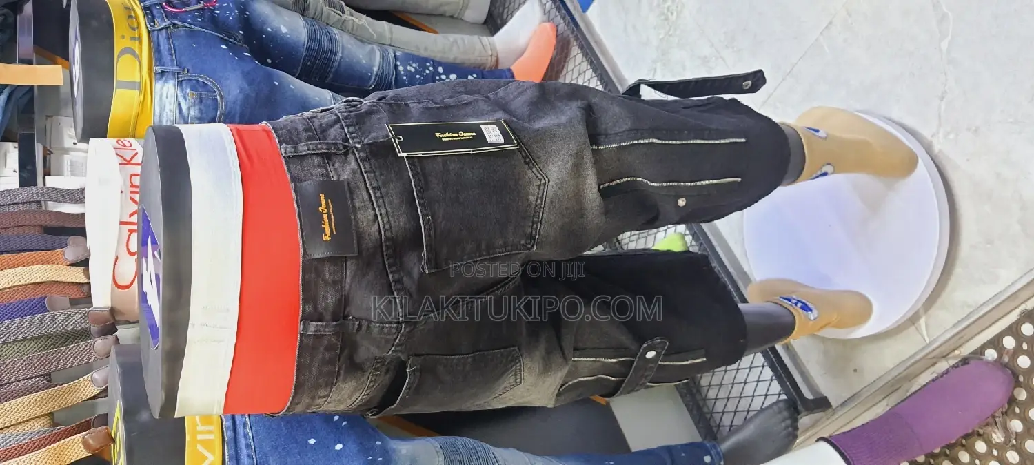 Big Size Fashion Jeans Short Pens
