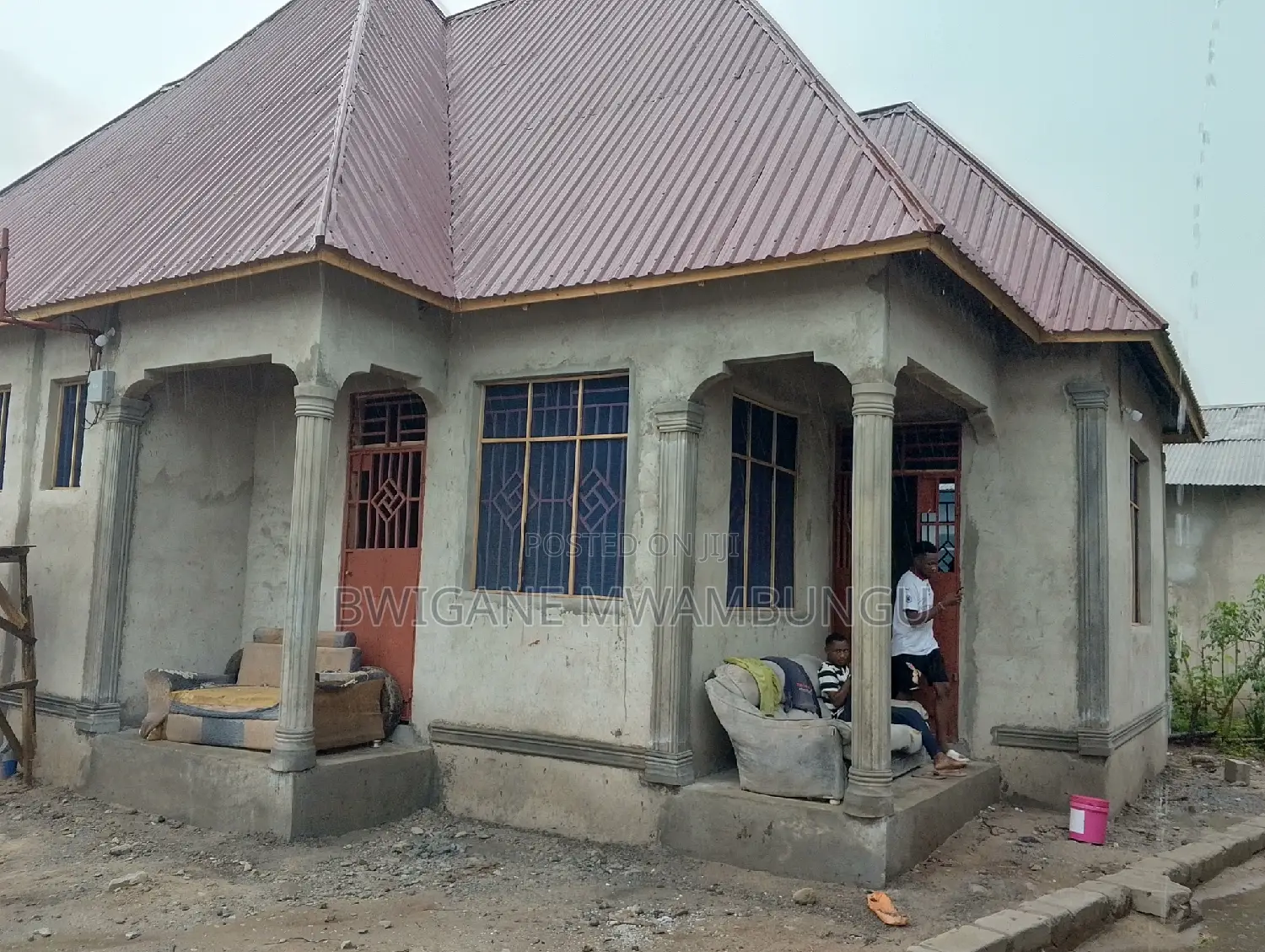 4bdrm Apartment in Mwambungu Broker, Mbagala for sale