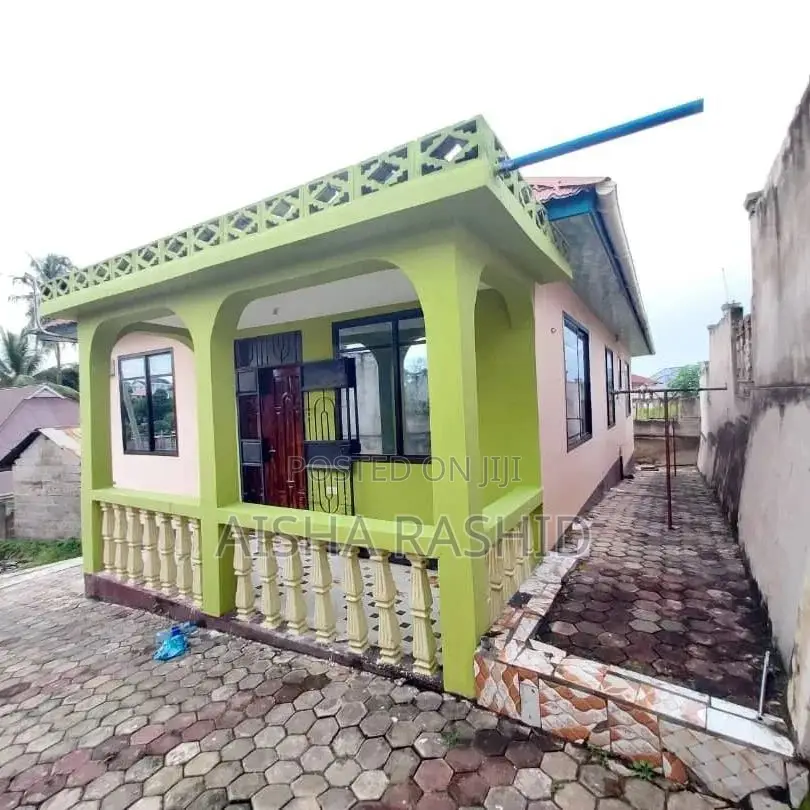 4bdrm Apartment in Kimara for rent
