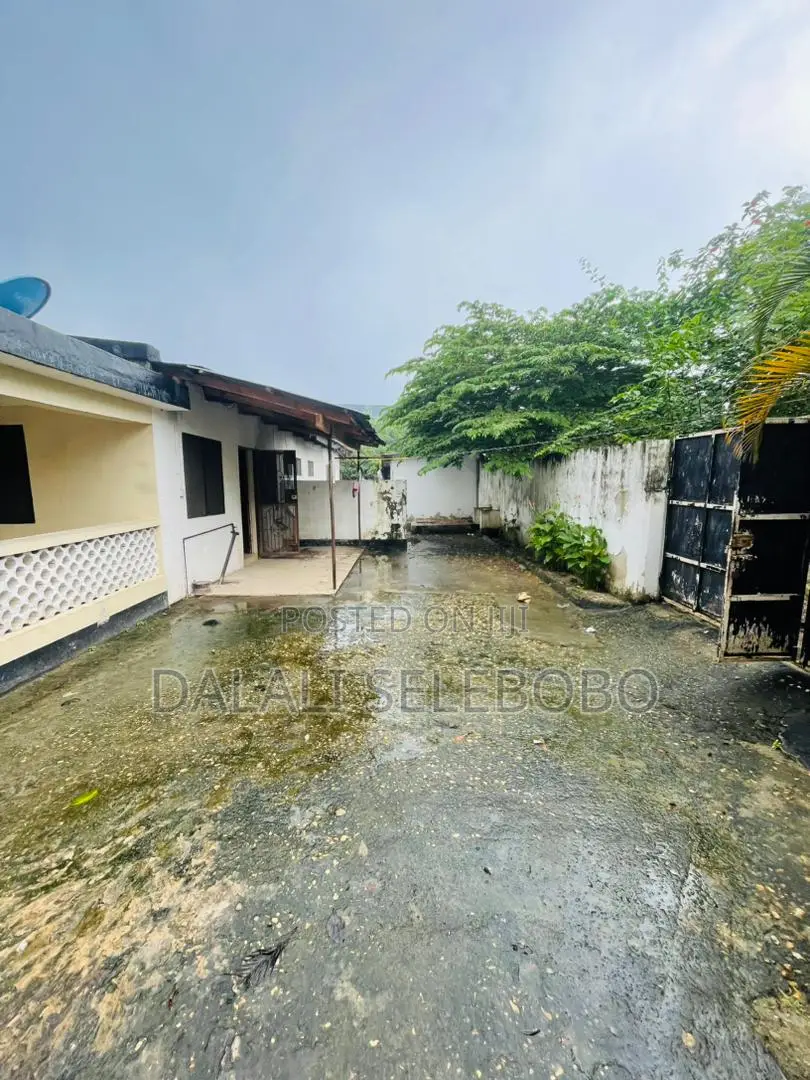 6bdrm House in Survey, Kinondoni for sale