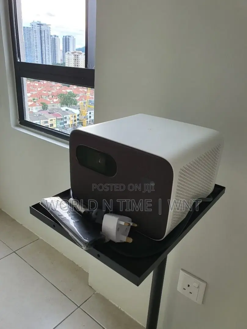 Mi Smart Projector 2 PRO