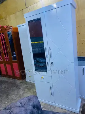 Makabati Ya Vyombo Mapyaa Clean Yanaptikana