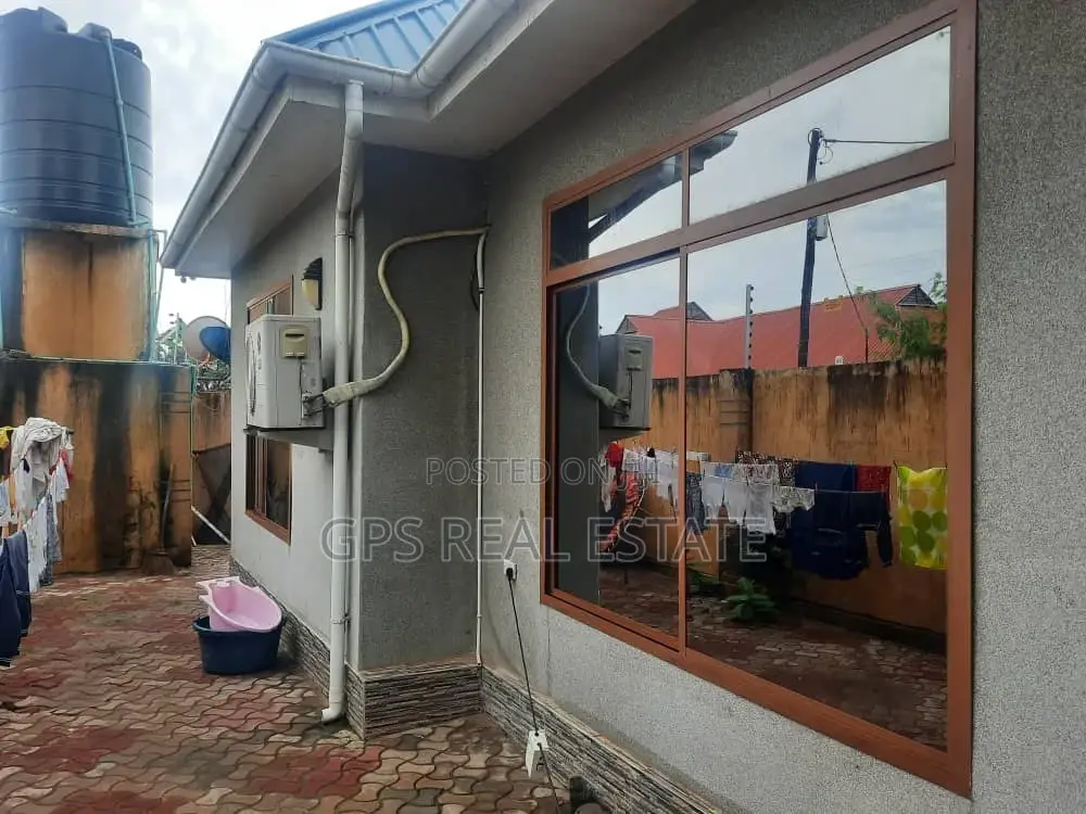 3bdrm House in Tuangoma, Kigamboni for sale