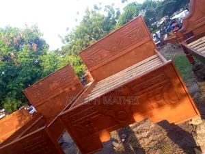 Kitanda Mbao 5x6